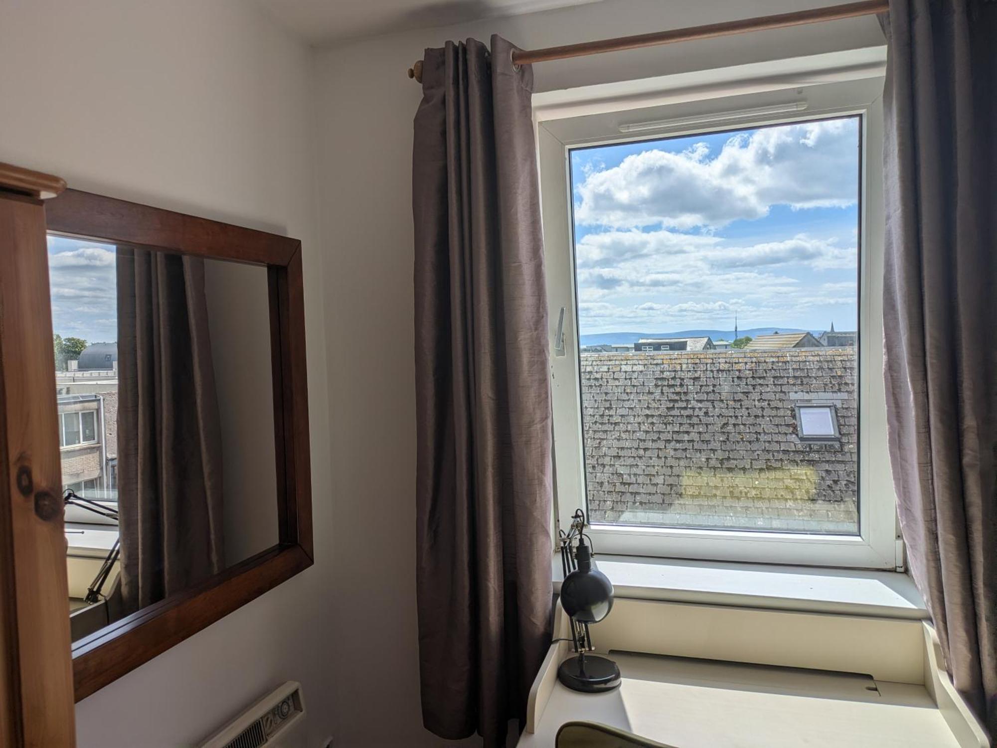 Heart Of City Centre Stunning View Galway Exteriör bild